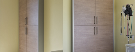 Arzneimittelschrank Tierarztpraxis Rascka0095